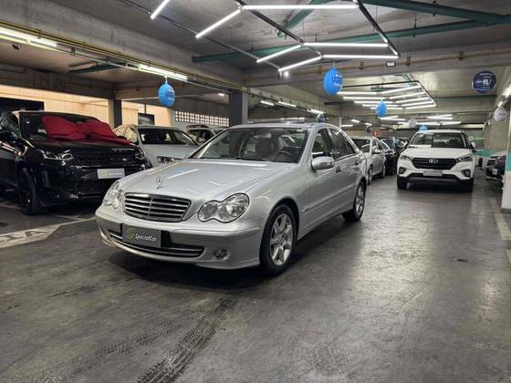 MERCEDES-BENZ C 180 K 1.8 CLASSIC KOMPRESSOR 16V 143 CV GASOLINA 4P AUTOMÁTICO